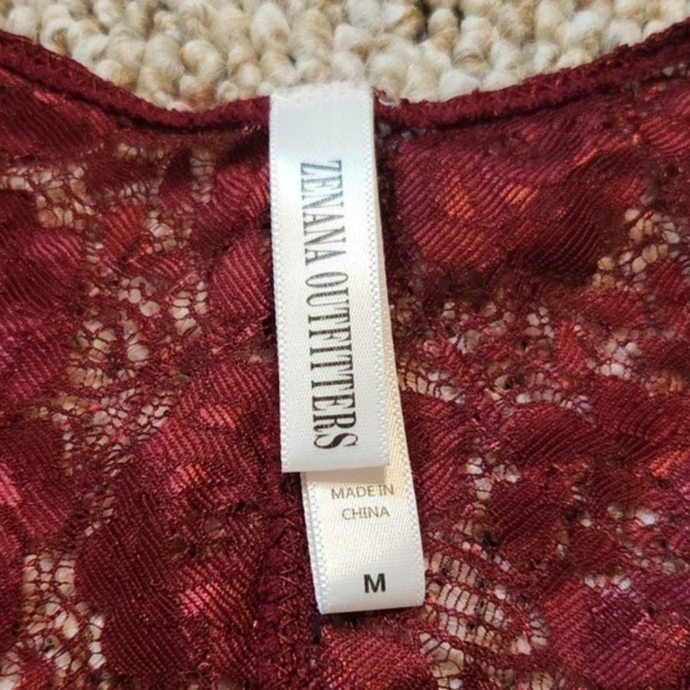 ZANANA OUTFITTERS Burgundy Lace Racerback Bralette Bra Top Size M - Picture 2 of 3